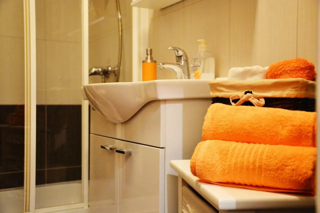 Apartment Vacation In Zadar - Mirna
